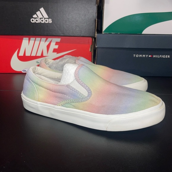 Old Navy Girls Rainbow Slip On Sneakers - Picture 5 of 7